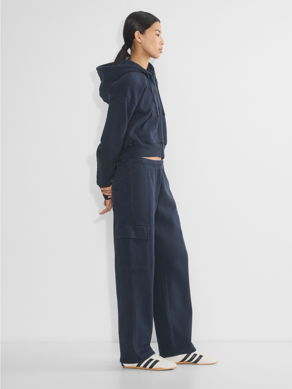 Aritzia Cozy Sweatfleece Mega Cargo™ Sweatpant